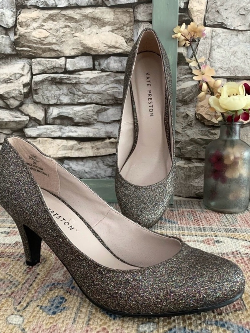 Kate Preston Dorothy Sparkly Rainbow Glitter Kitten Heels Shoes Size 8 Box